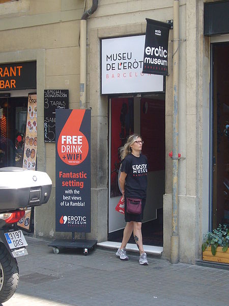 File:Erotic Museum of Barcelona - Entrance.JPG