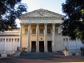 Fachada Museo de la Plata.JPG