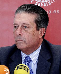 Federico Mayor Saragosse 1-1.jpg