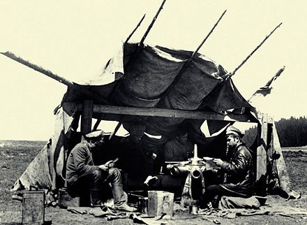 Field repair of aircraft engine (1915–1916)