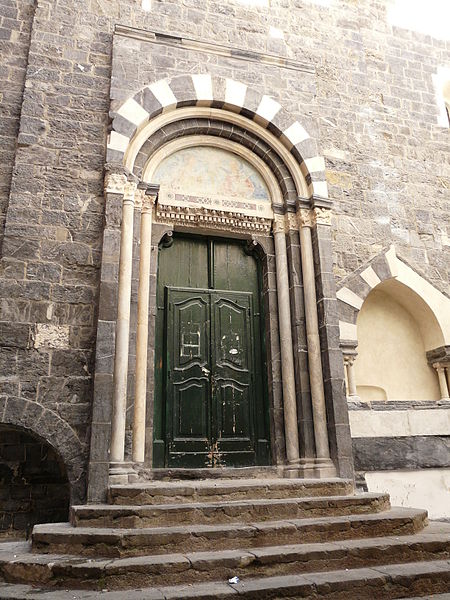 File:Genova-chiesa dei ss cosma e damiano1.jpg