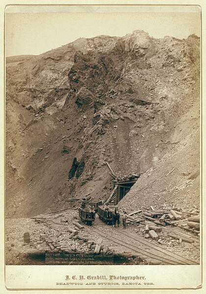 File:Grabill - Open cut in the great Homestake mine, at Lead City, Dakota.jpg