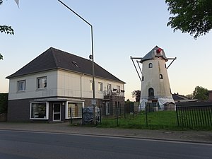 Hüthumer Mühle, Eltener Straße