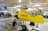 Hiller_XH-44_helicopter,_reproduction,_view_1_-_Hiller_Aviation_Museum_-_San_Carlos,_California_-_DSC03168.jpg