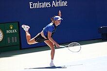 Swiatek cruises in Dubai; Gauff and Keys set quarterfinal meeting