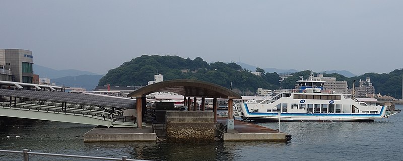 File:Irifune in Ujina 20130725 crop2.jpg