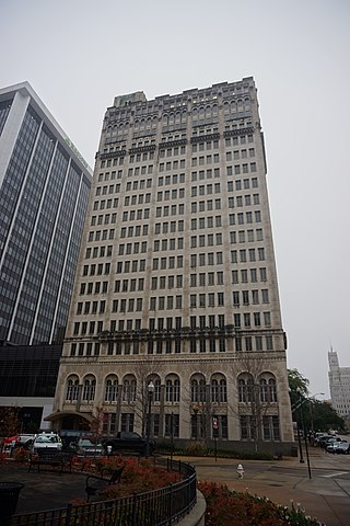 <span class="mw-page-title-main">Regions Bank Building (Jackson, Mississippi)</span> Skyscraper in Jackson, Mississippi, US