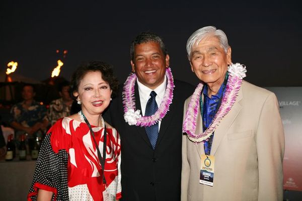 Ariyoshi with Hawaii County Mayor Billy Kenoi and former first lady Jean Ariyoshi in 2011