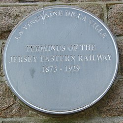 Jersey Kereta api Timur plaque.jpg