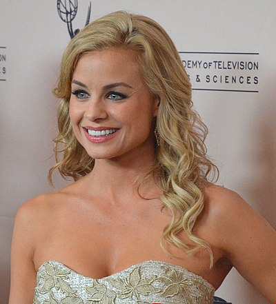 Jessica Collins Net Worth, Biography, Age and more