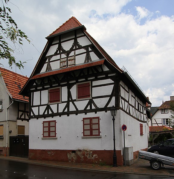 File:Jockgrim-320-Ludwigstr 23-gje.jpg