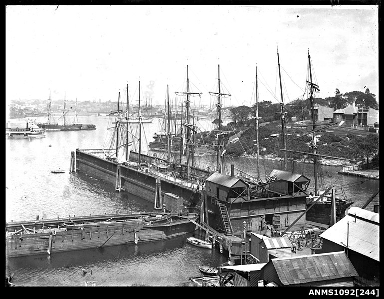 File:Jubilee Dock, Sydney Harbour (8137032114).jpg