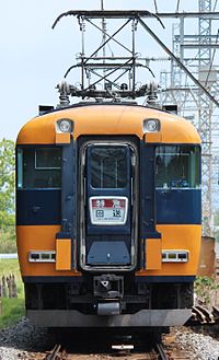 近鉄12000系電車 - Wikipedia