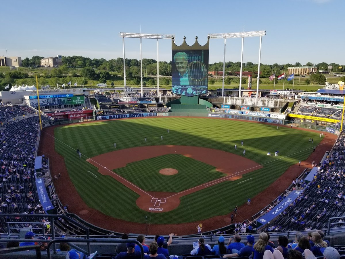 Kauffman Stadium, Kansas City Royals ballpark - Ballparks of Baseball