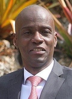 Kelly Craft poses a photo with Haitian President Moise (cropped).jpg