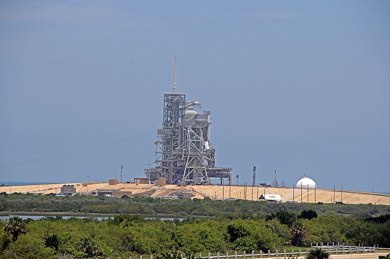 File:Kennedy Space Center Launch Complex 39A (7392503174).jpg