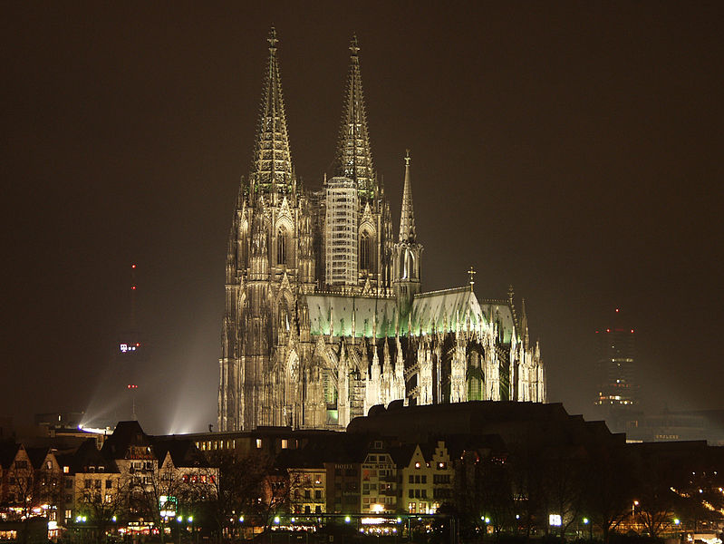 File:Koelner Dom bei Nacht 1 RB.JPG