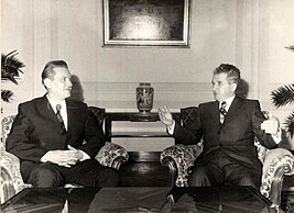 Lázár György & Nicolae Ceaușescu.jpg