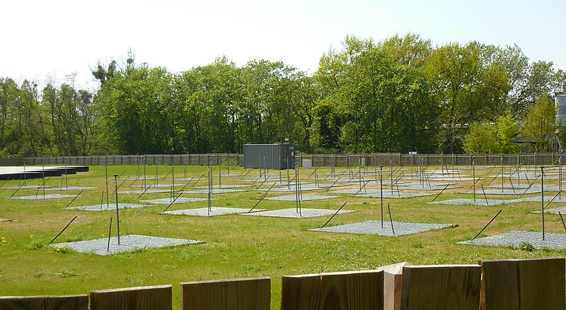 File:LOFAR Potsdam Bornim.jpg