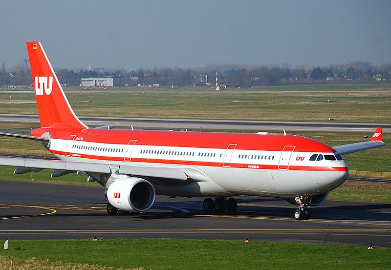 File:LTU Airbus A330-223, D-ALPH@DUS,11.03.2007-453dg - Flickr - Aero Icarus.jpg