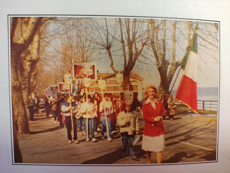 File:La Marcia della Pace, Anguillara.jpg