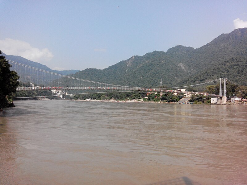 File:Laxman Jhula, Rishikesh, Uttarkhand, India.jpg