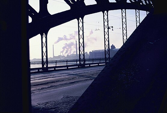 Bolsheokhtinsky Bridge in 1987