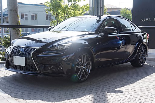 Lexus IS300h Fsport 2013 japan Front