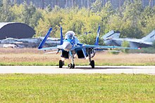 МиГ-29КУБ «салютует» зрителям на авиасалоне МАКС-2007