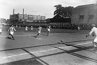 Photo d'une action de jeu d'un match de football