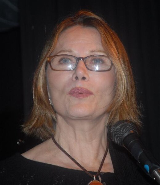 File:Maud Adams at L.A. Press Club National Entertainment Awards 2.jpg