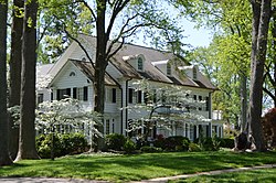 Meadowbrook and Sunset in Irving Park.jpg