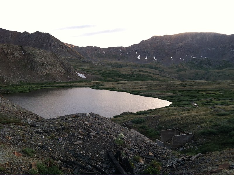 File:Mining debris around Oliver Twist Lake, upper Mosquito Gulch, Looking N-NE, Park Co., CO - panoramio.jpg