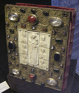 Mnma, copertina con placca di vergine e bambino, europa, da modello bizantino, fine X-inizio XI sec.