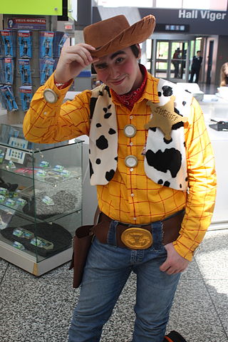 Fortune Salaire Mensuel de Woody Toy Story Combien gagne t il d argent ? 1 000,00 euros mensuels