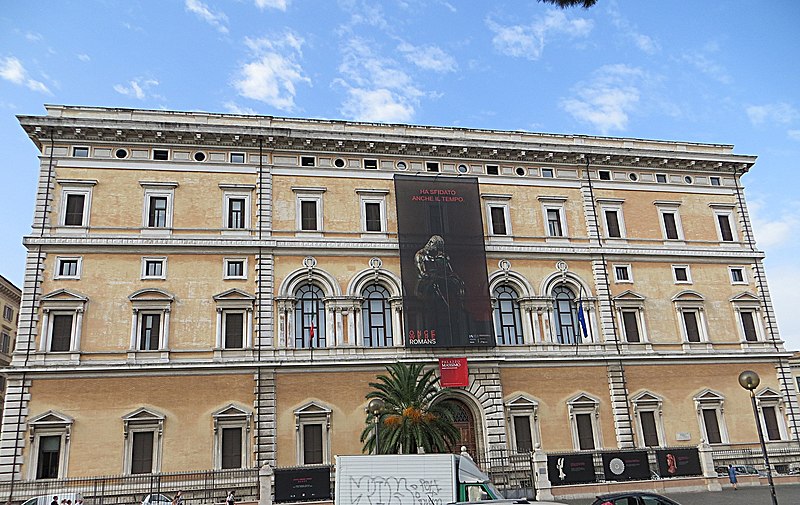 File:Museo Nazionale Romano - panoramio (1).jpg