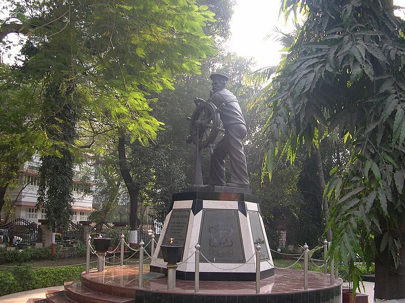 File:Naval uprising statue.jpg