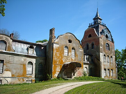 Neeruti Manor