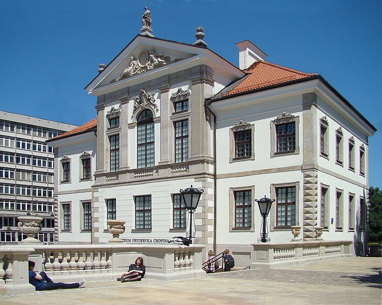 File:Ostrogski Palace Chopin Museum June 2010 d.jpg