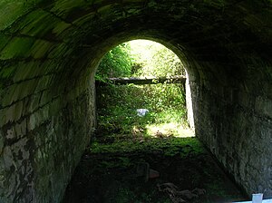 The tunnel / overbridge on the old Hillhead Railway. Overbridge, Hillhead line,beith.JPG