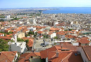 Overlooking modern Thessaloniki seafront from Old Town 2006.jpg