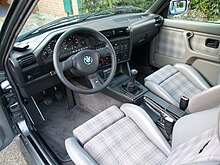 E30 M3 interior P9163398 (1392205533).jpg