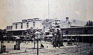 Palacio de Gobierno del Perú y Plaza Mayor de Lima según fotografía tomada en la tarde del 17 de enero de 1881
