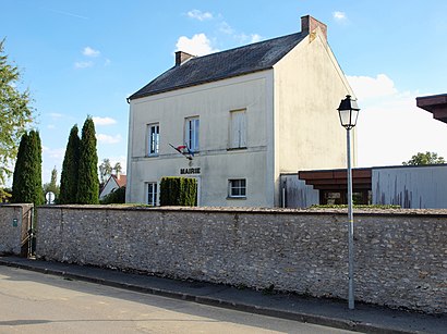 How to get to Paray-Douaville with public transit - About the place