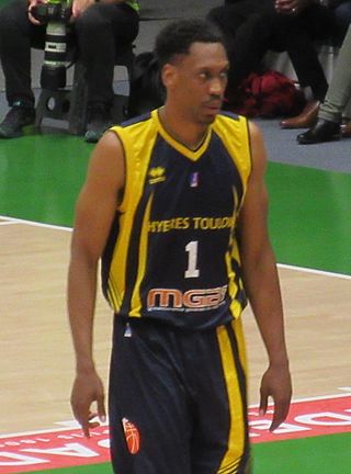 <span class="mw-page-title-main">Paul Carter (basketball)</span> American basketball player