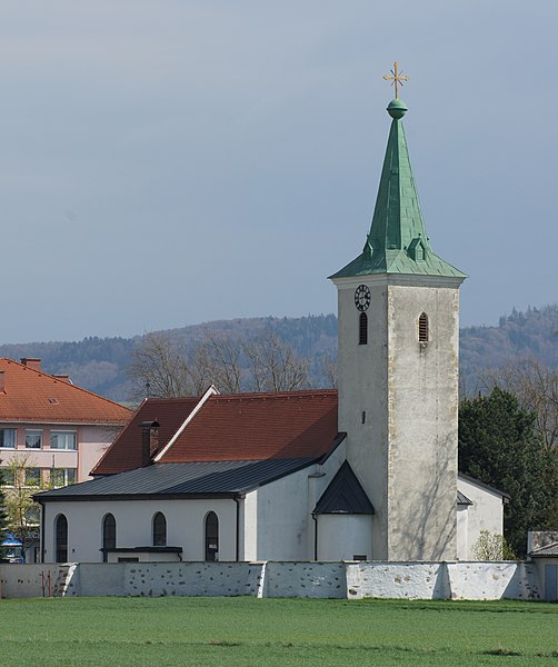 File:Pfarrkirche St. Georgen am Steinfelde.jpg