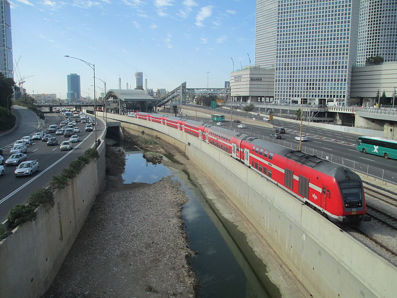 File:PikiWiki Israel 41920 Ayalon Highway.JPG