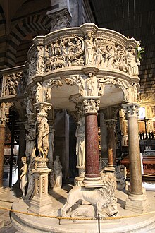 Pulpit by Giovanni Pisano Pisa, cattedrale di Santa Maria Assunta (48).jpg