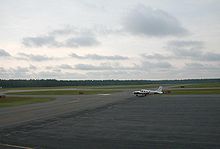 Aeroporto de Plymouth.JPG