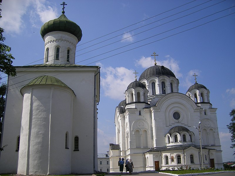 File:Polatsk-St. Euphrosine3.JPG